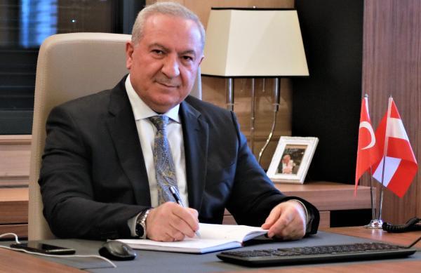 Forbes, Türk gurbetçinin başarı öyküsünü kapağına taşıdı!