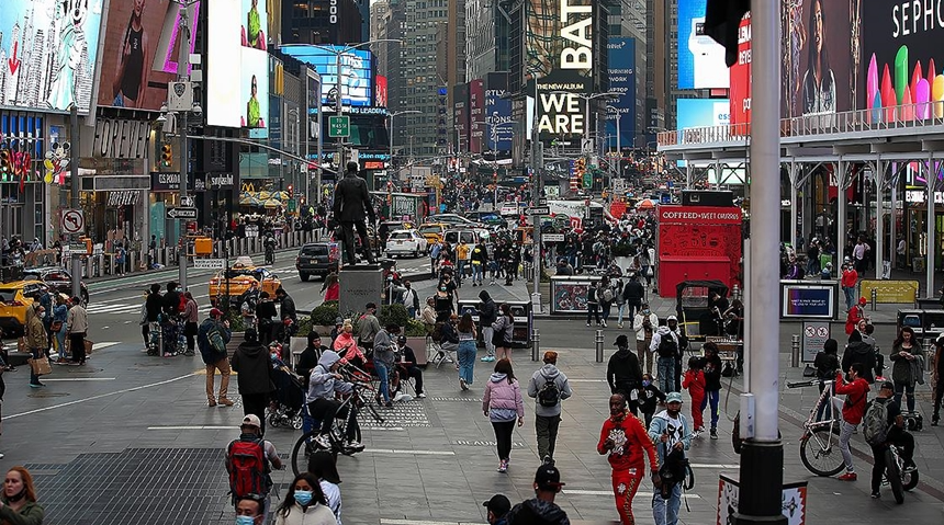Abd'de Kovid-19'dan Ölenlerin Sayısı 548 Bin 828'e Ulaştı