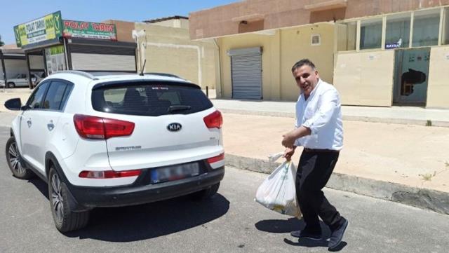 Lüks aracıyla gelip fakir fukaranın hakkı olan yardımı alıp gitti.