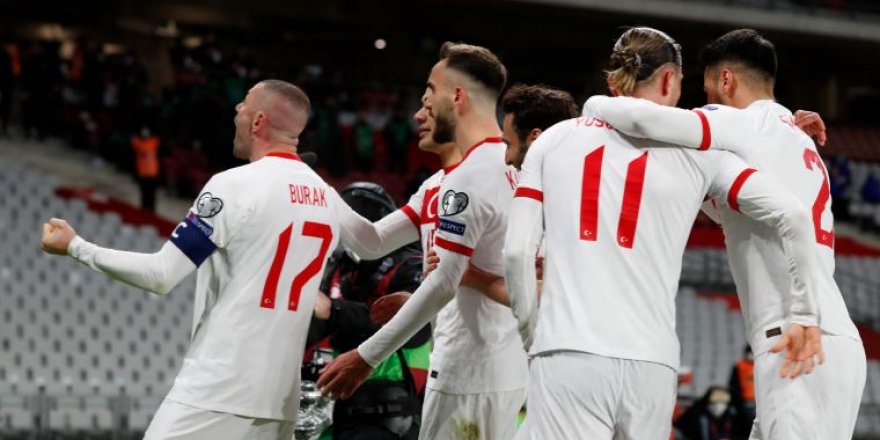 Türkiye - Letonya maçı muhtemel 11'i