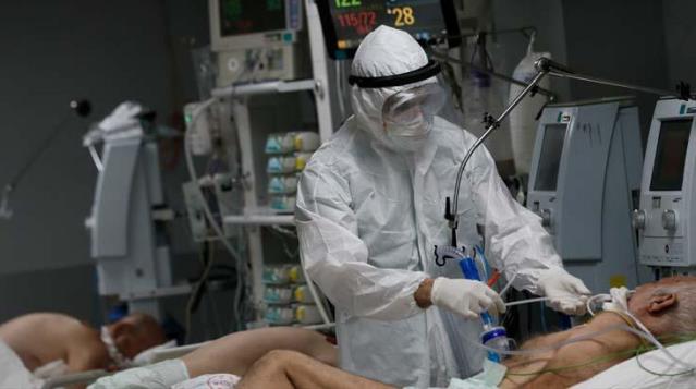 Alarm zilleri çalıyor! Gerçek vaka sayısının 300-350 bin arasında olduğunu belirten uzmanlar 10 gün sonrayı işaret ediyor