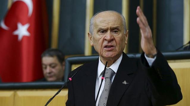 Son Dakika! Bahçeli: 103 emekli amiralin rütbeleri sökülmelidir