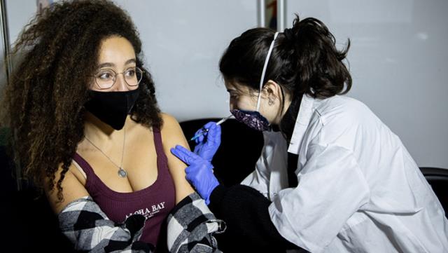 Aşı zaferi: Can kaybı 10'a düştü, 70 yaş üstü vaka neredeyse yok