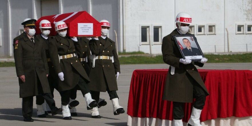 Suriye’de şehit olan Uzman Onbaşı Çakır’a veda