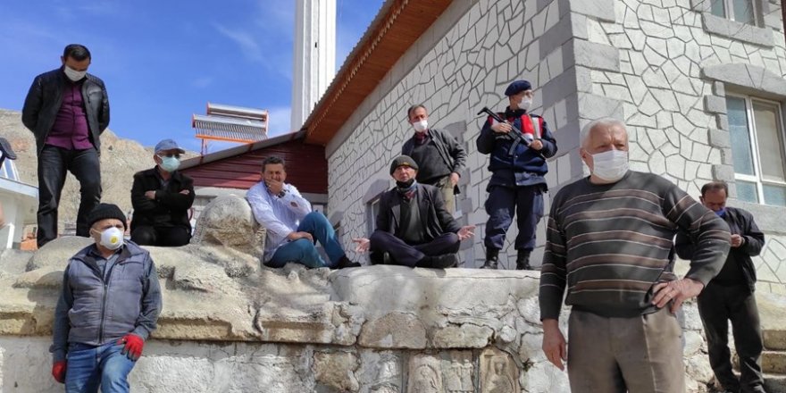 Korkuteli'nde tarihi eserleri müzeye vermeyiz nöbeti: 532 yıldır buradalar