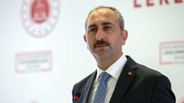 Adalet Bakanı Gül'ün annesi hayatını kaybetti