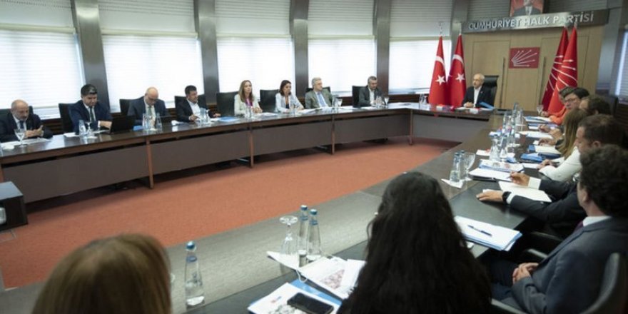 CHP MYK'da parlamenter sistem ele alındı