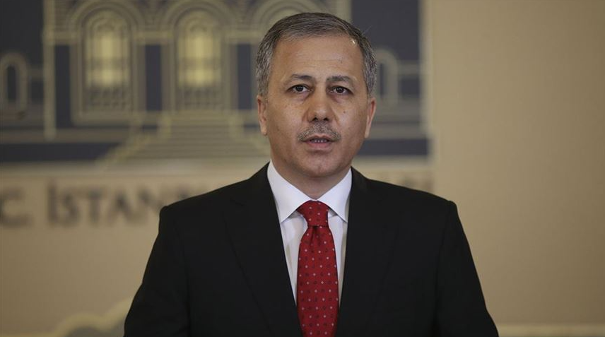 Vali Yerlikaya İstanbul'da kamu için mesai saatlerini açıkladı