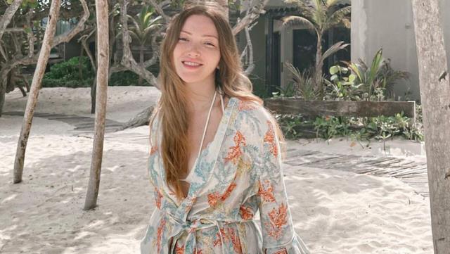 Sevgilisiyle kucak kucağa pozunu paylaşan Danla Bilic, annesinden veto yedi