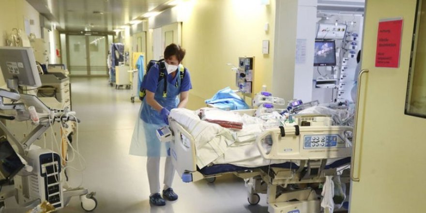 Almanya’da yoğun bakım servisleri alarm veriyor
