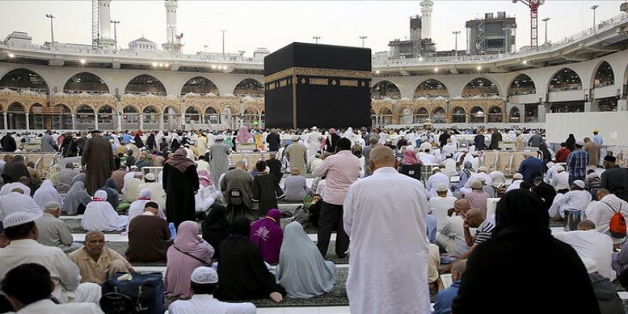 Diyanet'in faaliyet raporu: 31 bin kişi umreye gitti, 2 bin kişi karantinaya alındı