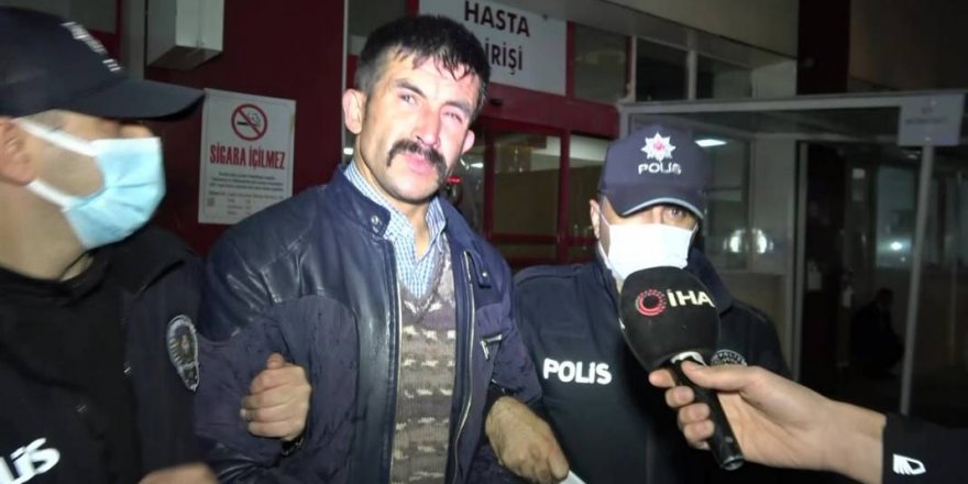 Ulu Cami'ye balyozlu saldırı: Korkulukları haç işaretine benziyor