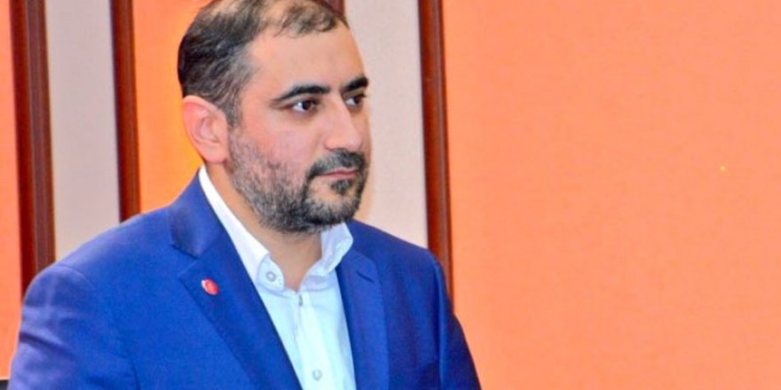 Saadet Partisi İstanbul Kadın Kolları Sorumlusu görevine erkek atandı