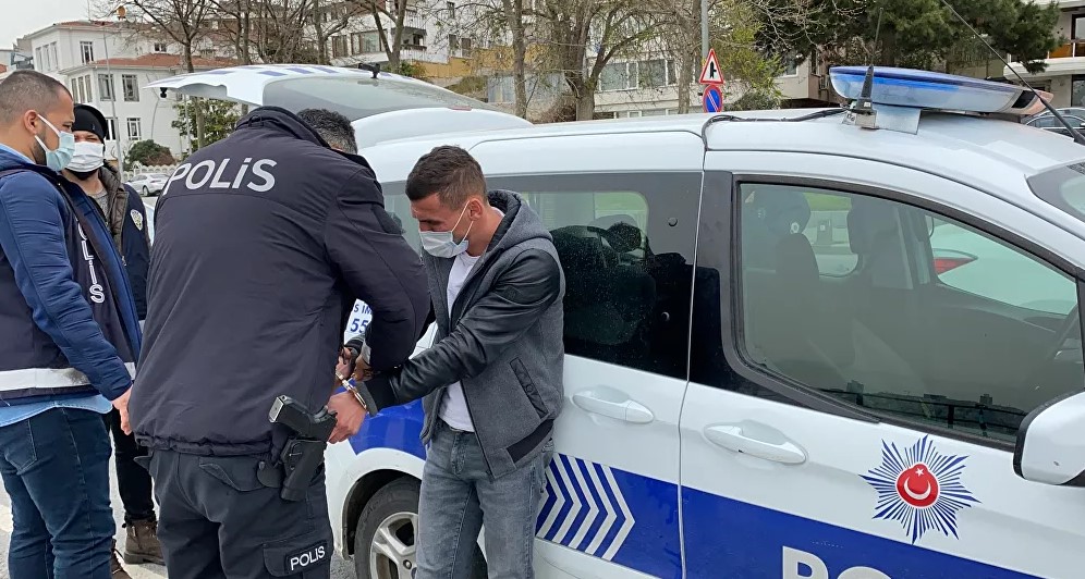 Uyuşturucuyla yakalandı, kendini böyle savundu: Doktor tavsiyesiyle kullanıyorum