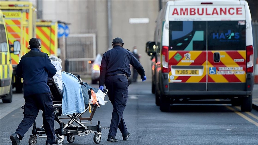 İngiltere'de "çift mutant" Covid-19 varyantı!