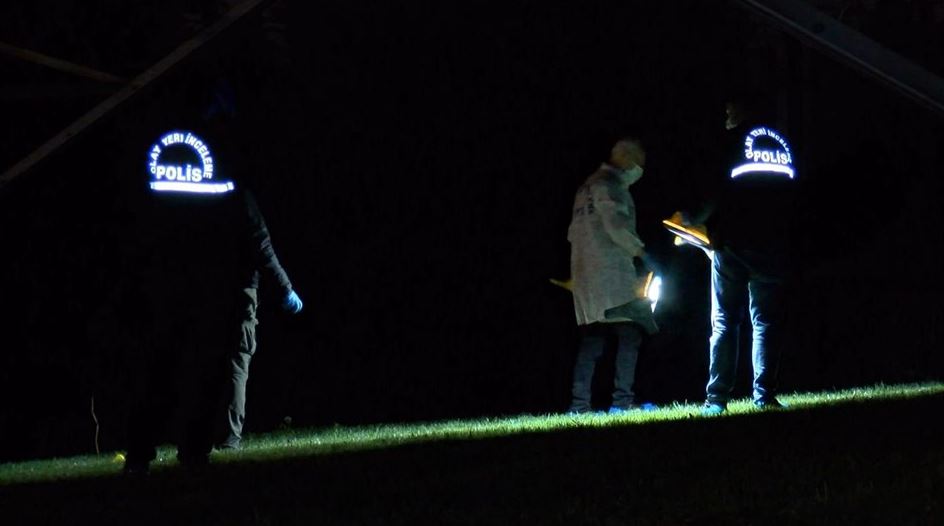 Esenler'de kadın cinayeti: Yol kenarında bıçaklanarak öldürüldü