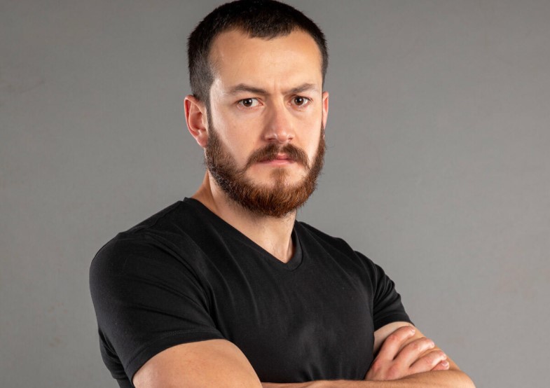 Survivor'da elenen isim Reşat Hacıahmetoğlu oldu