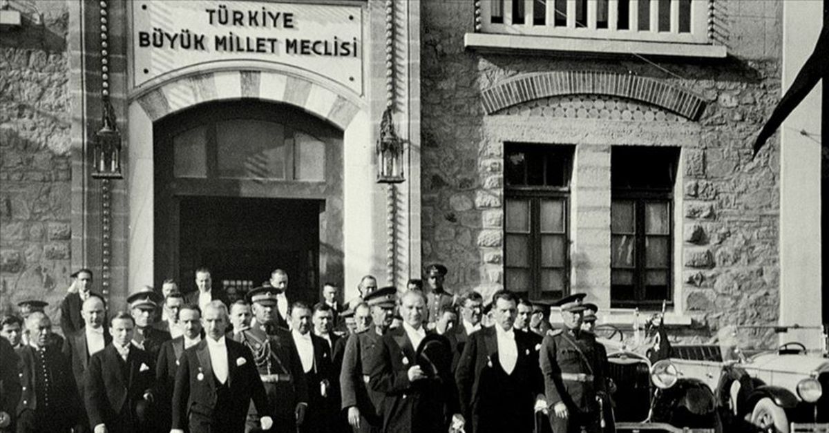 TBMM 101 yaşında: 23 Nisan Ulusal Egemenlik ve Çocuk Bayramı kutlu olsun