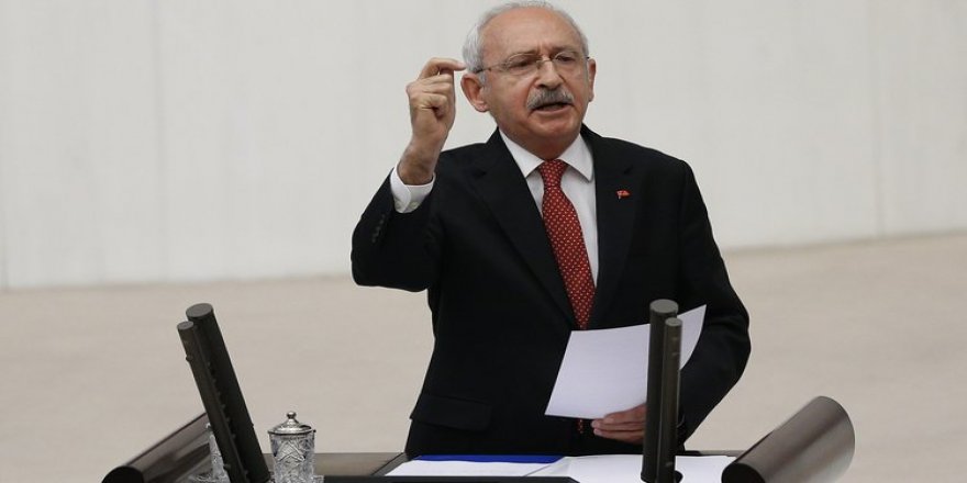 Kılıçdaroğlu'ndan 23 Nisan konuşması, vekiller ayakta alkışladı!