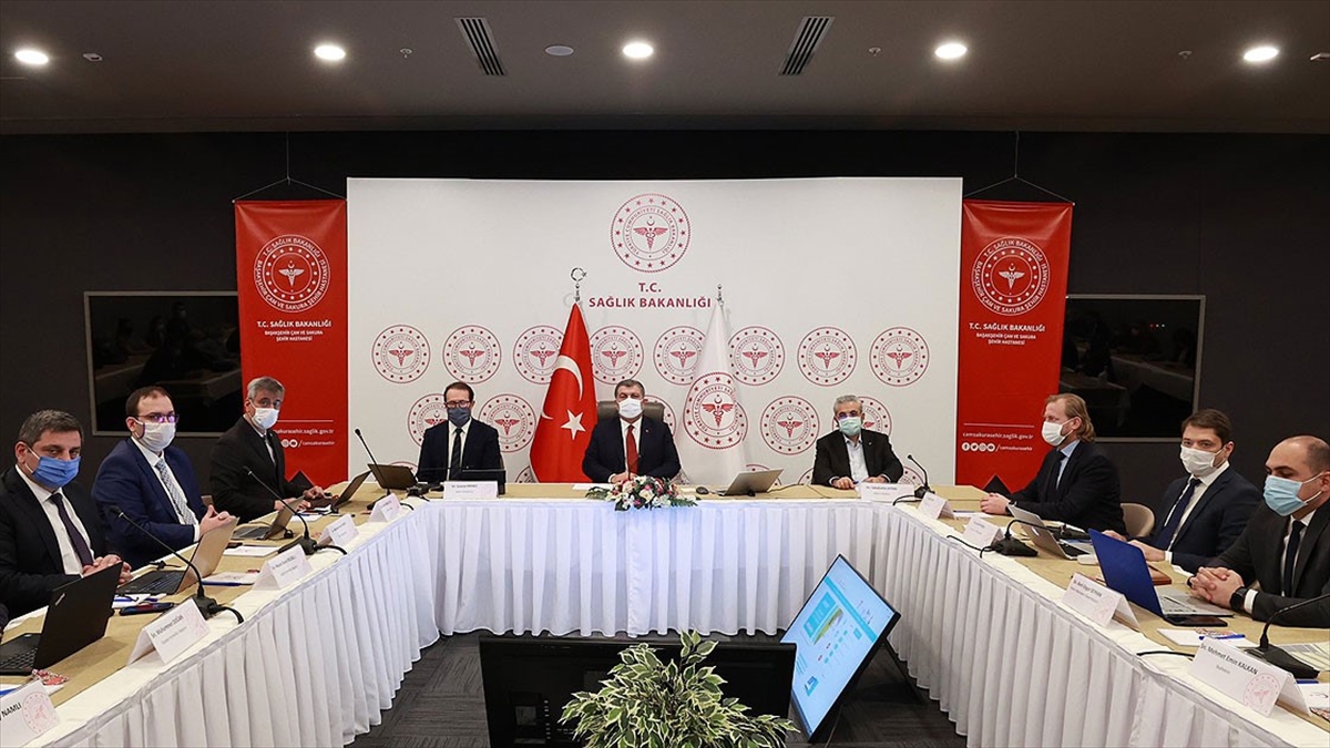 Sağlık Bakanı Koca: İstanbul'da Vaka Sayılarında Yaklaşık Yüzde 20 Düşüş Oldu