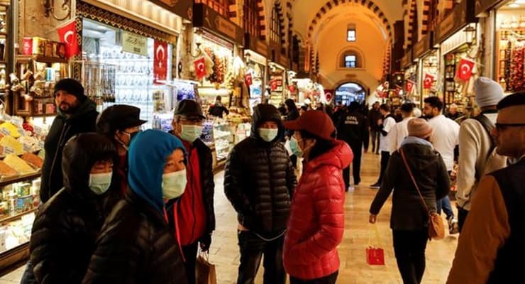 Sosyal mesafede 2 metre kuralı değişebilir