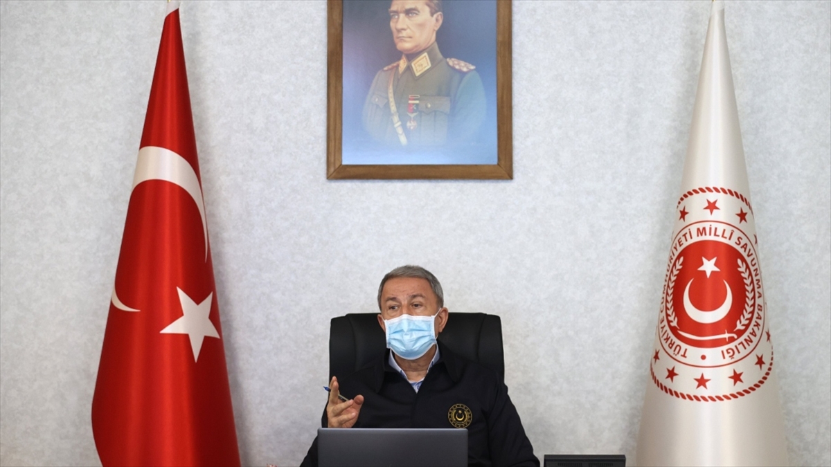 Milli Savunma Bakanı Akar: Metina Ve Avaşin-basyan'da 400'e Yakın Hedef Karadan, 60'tan Fazla Hedef İse Havadan Vuruldu