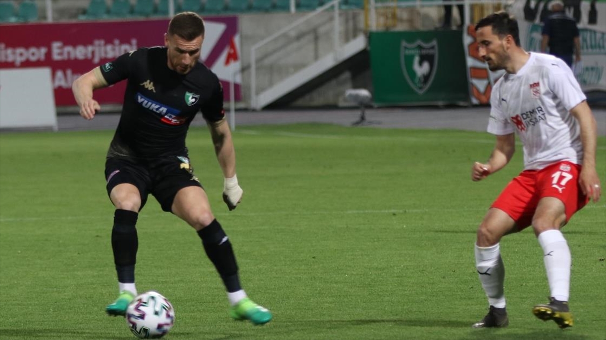 Denizlispor İle Sivasspor Yenişemedi