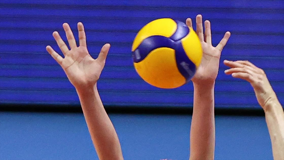 Voleybol Sultanlar Ligi'ne Yükselecek İki Ekip İzmir'de Belli Olacak