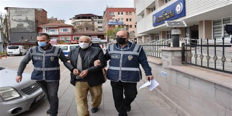 1.5 aylık karısını doğrayan katilden gazetecilere tehdit