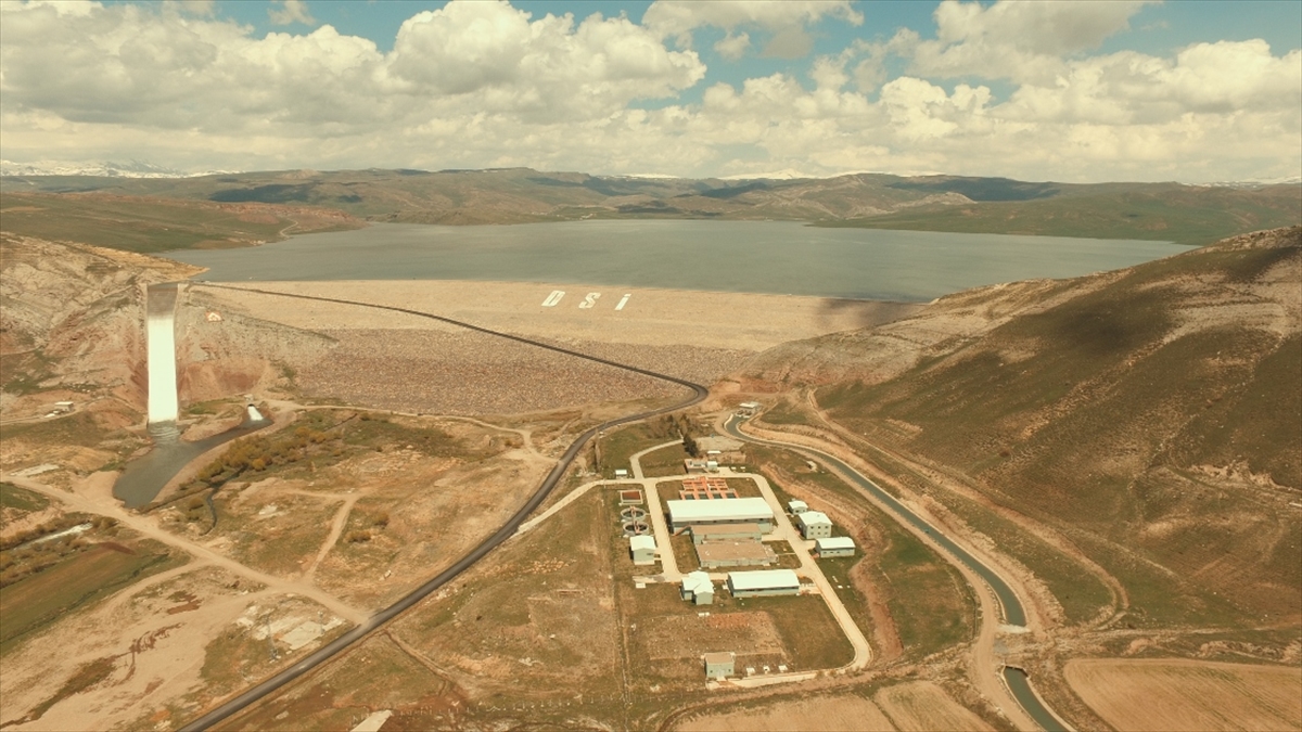 Ağrı'daki Yazıcı Barajı Ekonomiye 82 Milyon 500 Bin Liralık Katkı Sağladı