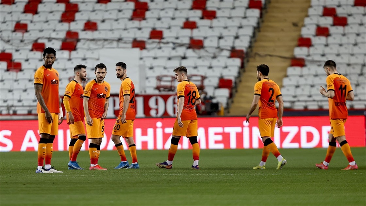 Galatasaray, Süper Lig'in 38. Haftasında Yarın Konyaspor'u Konuk Edecek