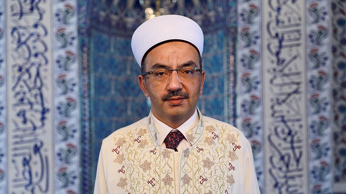 30 Yıllık İmam Yaşadığı Mahallenin 'Gönül Köprüsü' Oldu