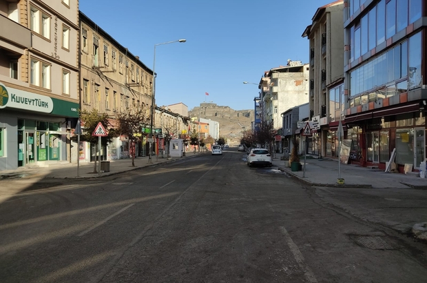 Kars'ta Kovid-19 tedbirleri kapsamında il dışından gelenler 10 gün evlerinde izole edilecek