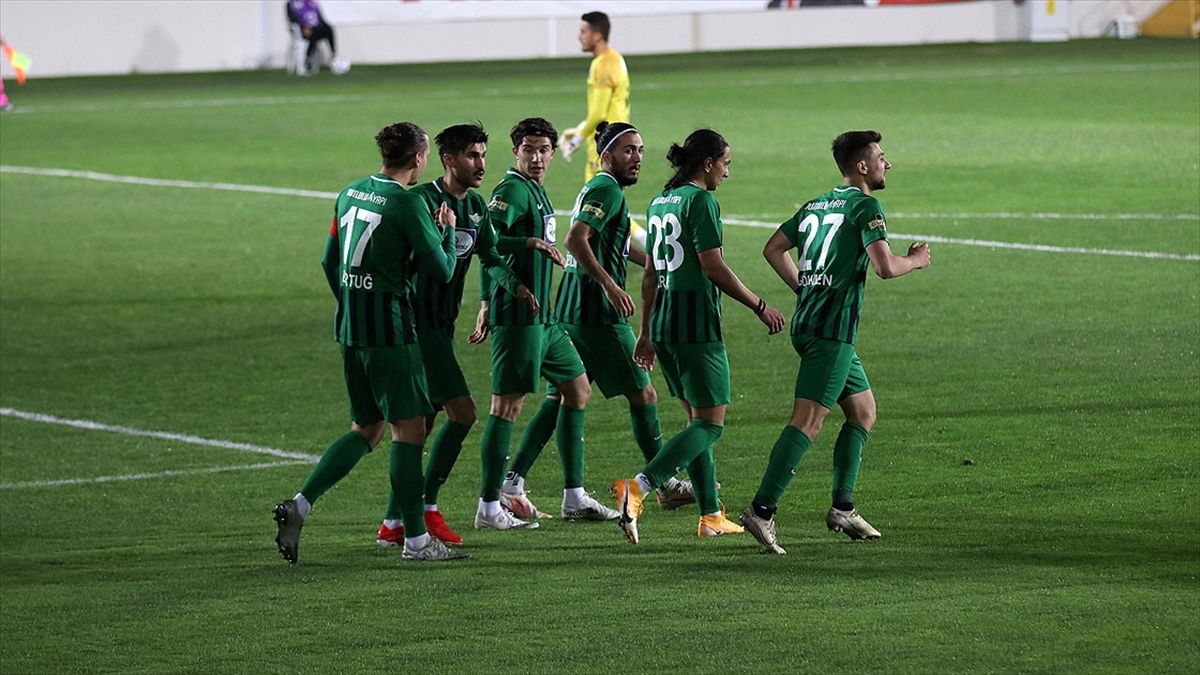 Akhisarspor, Tff 1. Lig'e Veda Etti