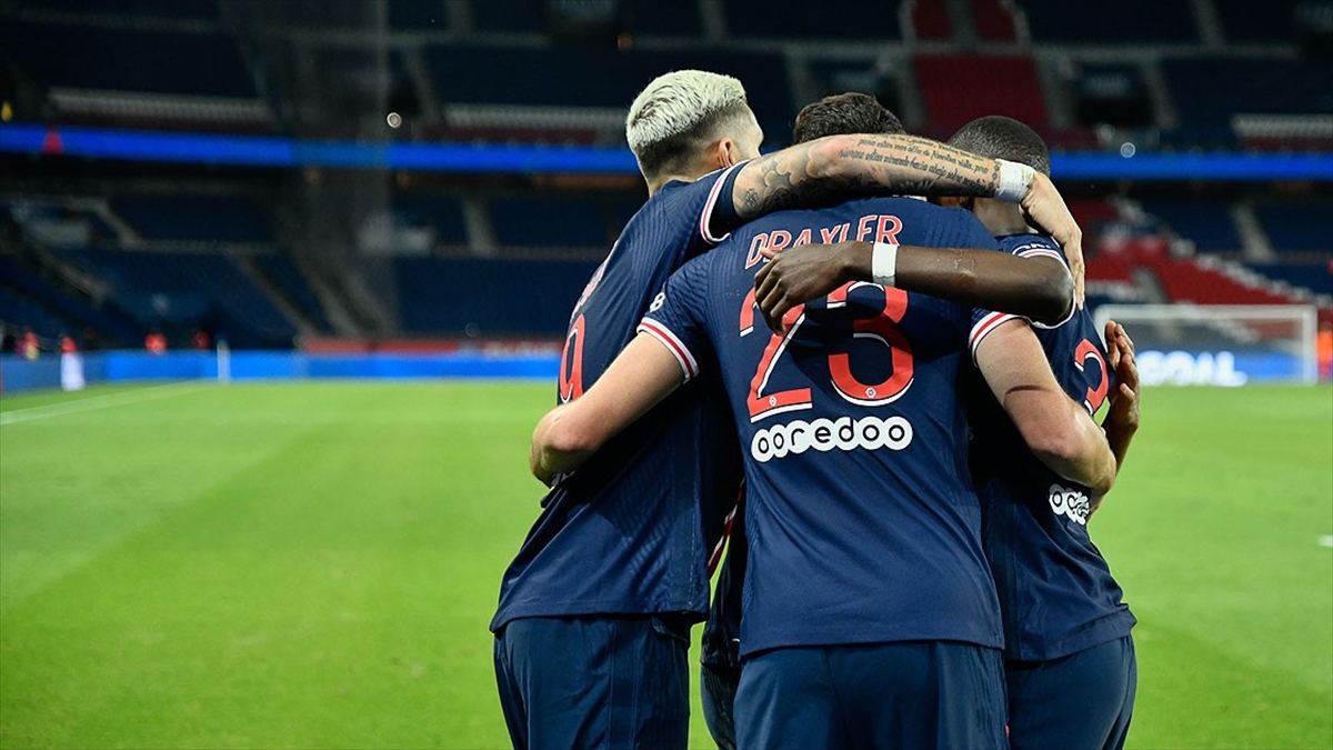 Lens'i 2-1 Yenen Psg, Maç Fazlasıyla Zirveye Çıktı