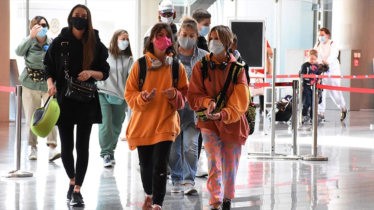 Ukraynalı Turistlerin Kovid-19 Sürecinde Tatil Adresleri Türkiye Oldu