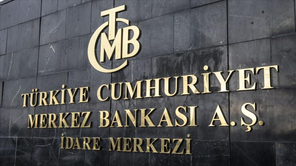 Merkez Bankası yıl sonu enflasyon ve dolar tahminini yükseltti