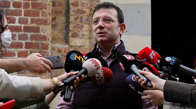 İmamoğlu: Bu sadece bir alışkanlık, dedem de böyle yürürdü