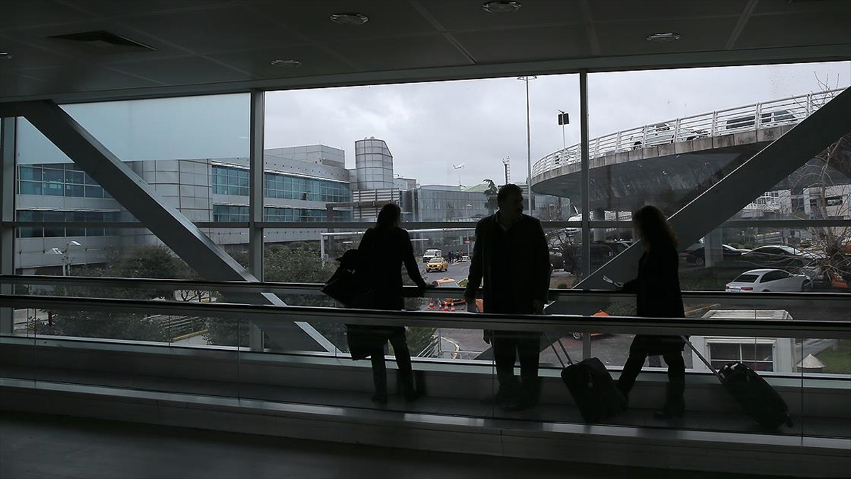 Yılın 4 Ayında Hava Yolunu Kullanan Yolcu Sayısı 24 Milyona Yaklaştı