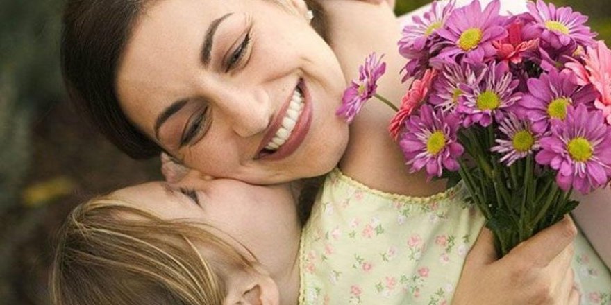 Anneler Günü Kutlu Olsun