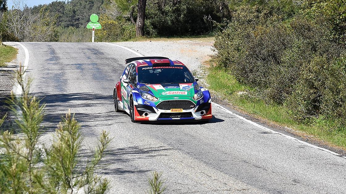 Castrol Ford Team Türkiye, Bulgaristan Rallisi'ne Hazır