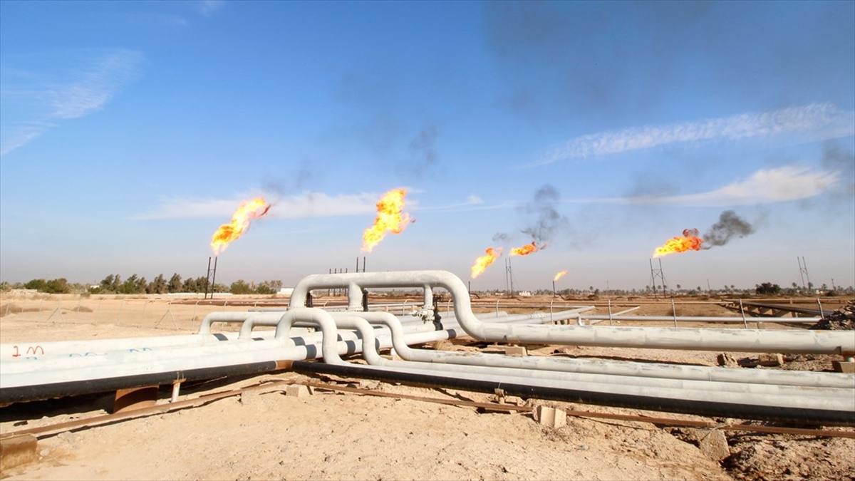 İsrail, Ülkenin Kuzey Kıyısındaki Gaz Sahasını 'Tedbir Amaçlı' Kapattı