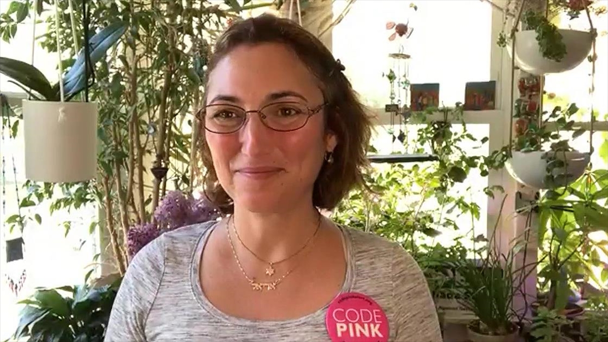 Yahudi Aktivist Ariel Gold: İsrail Savaş Suçu İşliyor