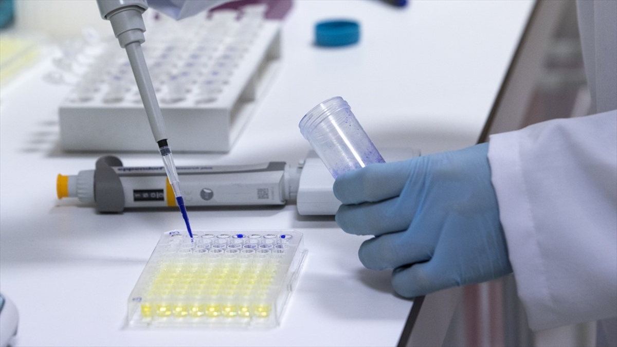 Aşı Üretici Firmalar, Düşük Ve Orta Gelirli Ülkelere 2021 Sonuna Dek 1,3 Milyar Doz Aşı Temin Edecek