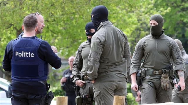 Ağır silahlarla kaçan aşırı sağcı Belçikalı askerin hedefi ortaya çıktı!