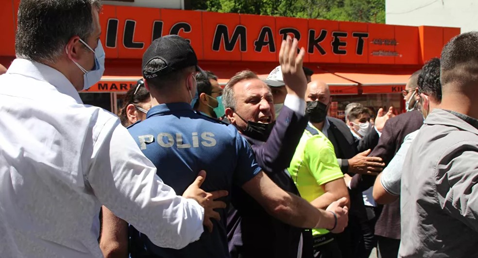 Akşener'in İkizdere ziyaretinde esnafı darbettikleri iddiasıyla 2 İYİ Partili hakkında soruşturma başlatıldı