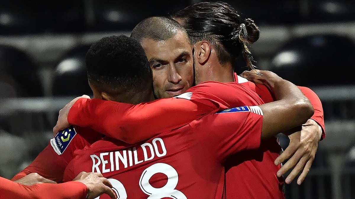 Burak Yılmaz Lille’yi Şampiyonluğa Taşıdı