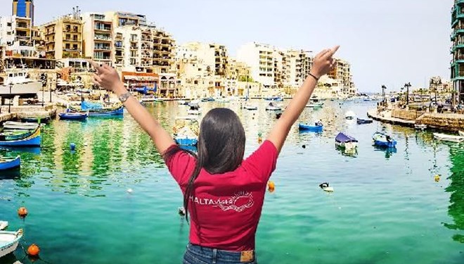 Malta, AB içinde nüfusun yüzde 70'ini aşılayan ilk ülke oldu