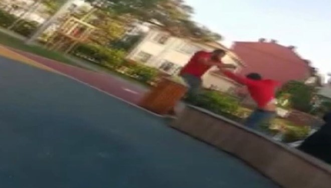 İstanbul'da çocuk parkında silahlı ve bıçaklı kavga