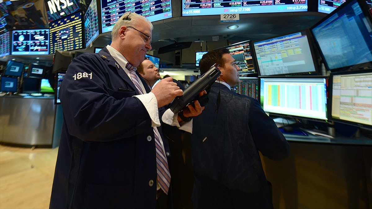 Küresel Piyasalar Karışık Bir Seyir İzliyor